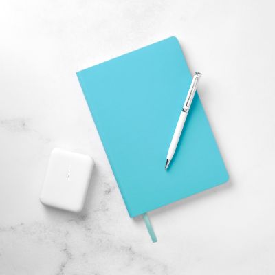 Ежедневник Спарк (Spark) недатированный, лазурный (с упаковкой, со стикерами)-10