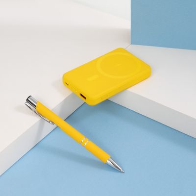 Внешний аккумулятор Largo PD 5000mAh с функцией беспроводной зарядки 15W, желтый-8