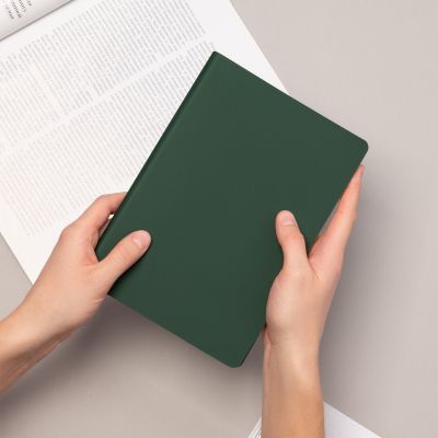 Ежедневник Spark недатированный, зеленый (с упаковкой, со стикерами)-13