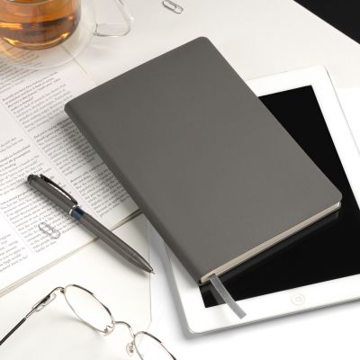 Ежедневник Star недатированный, серый (с упаковкой, со стикерами)-10