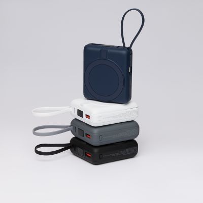 Внешний аккумулятор с подсветкой Ritter PD 10000mAh с функцией беспроводной зарядки 15W, белый-14