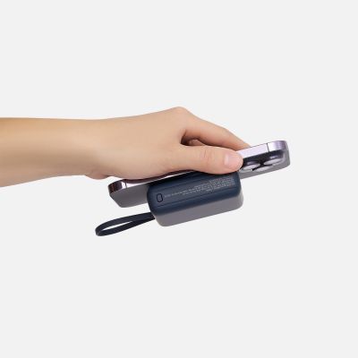 Внешний аккумулятор с подсветкой Ritter PD 10000mAh с функцией беспроводной зарядки 15W, синий-11