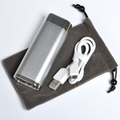 Универсальное зарядное устройство 'Light' (5200mAh) с фонариком, серебристый-8