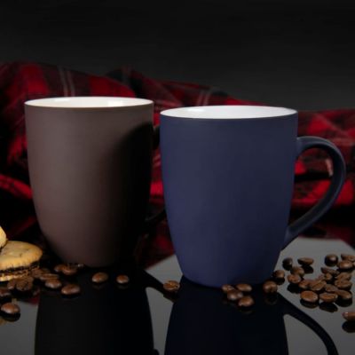 Кружка SWEET с прорезиненным покрытием, шоколадный-1