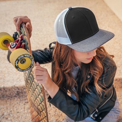 Бейсболка SONIC, 6 клиньев, пластиковая застежка, серый, красный, бежевый-1