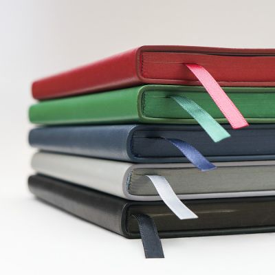 Бизнес-блокнот LADY, формат А5, зеленый, блок в клетку-9