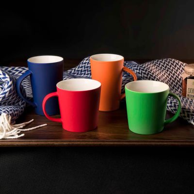 Кружка 'Bali' с прорезиненным покрытием, ярко-красный-1