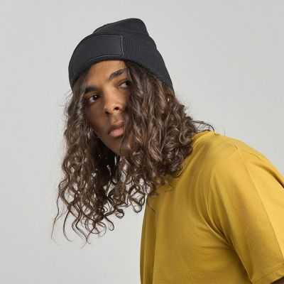 Шапка вязаная  двойная Wind-S с патчем, красный-4