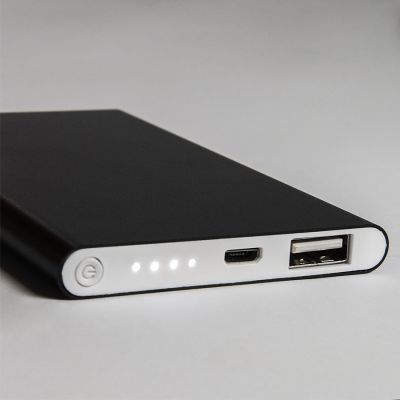 Универсальный аккумулятор Al 4 (4000 мАч), черный, 11х6.9х0,98 см-3