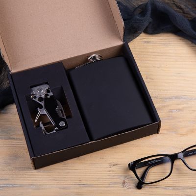 Набор подарочный WORK&REST: фляжка, мультиинструмент, черный-0