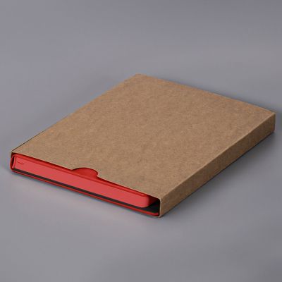 Ежедневник недатированный Solas, формат А5, с магнитом, красный, кремовый блок  в линейку-5