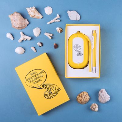 Набор SEASHELL-2: универсальное зарядное устройство (6000 mAh) и ручка в подарочной коробке, белый, голубой-6