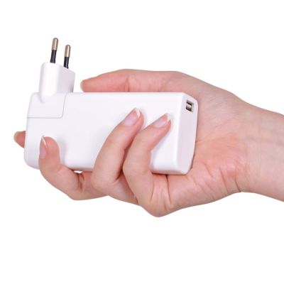 Универсальное зарядное устройство 'Connector' (6000mAh), белый-5