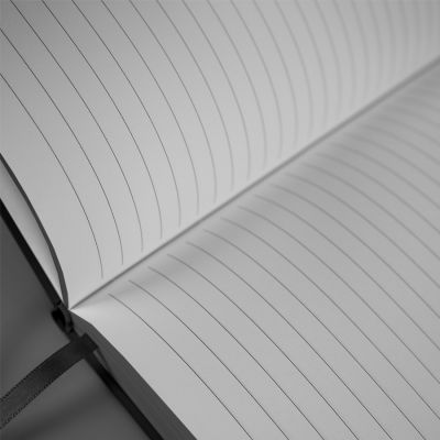 Ежедневник недатированный Solas, формат А5, с магнитом темно-серый, кремовый блок в линейку-4