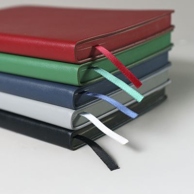 Бизнес-блокнот LADY, формат А5, черный, блок в клетку-7