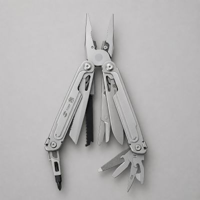 Мультитул Stinger, 113 х 22 мм, 21 функция, сталь, серебристый, в картонной коробке, в комплекте нейлоновый чехол-0