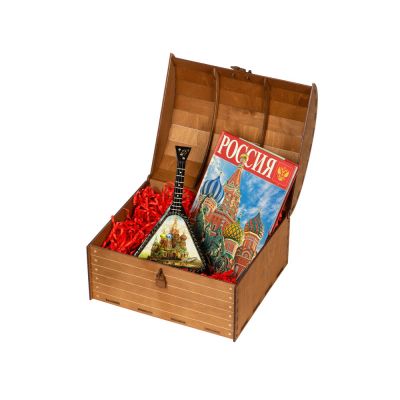 Набор Музыкальная Россия с декоративной балалайкой и книгой Россия в деревянном сундуке-1
