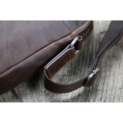 Сумка через плечо KLONDIKE DIGGER Jake, натуральная кожа цвета коньяк, 26 x 22 x 7 см-8