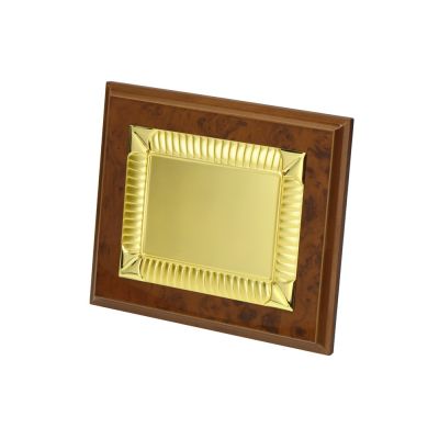 Плакетка с золотистой пластиной-0