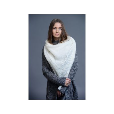 Оренбургский пуховый платок в подарочной коробке-0