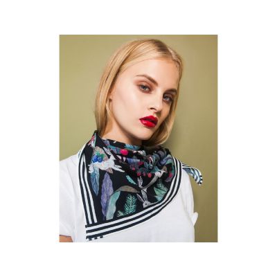 Платок Зайцы. Varvara-1