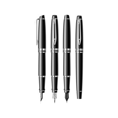 Подарочный набор Waterman Expert с перьевой ручкой и чехлом Black CT перо M-6