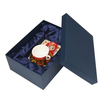 Набор Моя Россия: чайно-кофейная пара Матрешка, хохлома и книга Россия на англ. языке-5