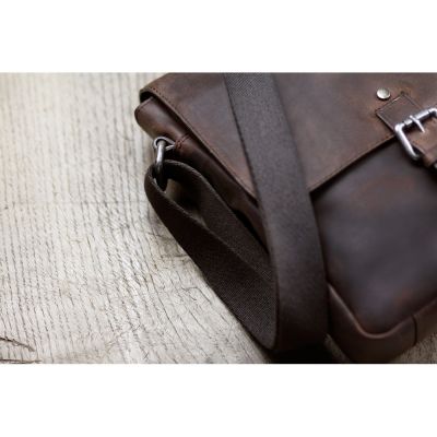 Сумка через плечо KLONDIKE DIGGER Erin, натуральная кожа цвета коньяк, 32 x 28 x 8 см-8