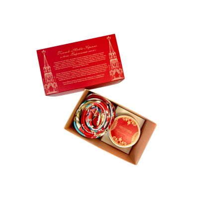 Набор: платок Кремль – Москва и свеча Бархатный пион-0