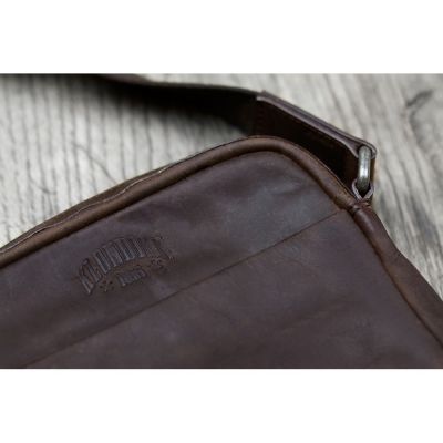 Сумка через плечо KLONDIKE DIGGER Jake, натуральная кожа цвета коньяк, 26 x 22 x 7 см-6